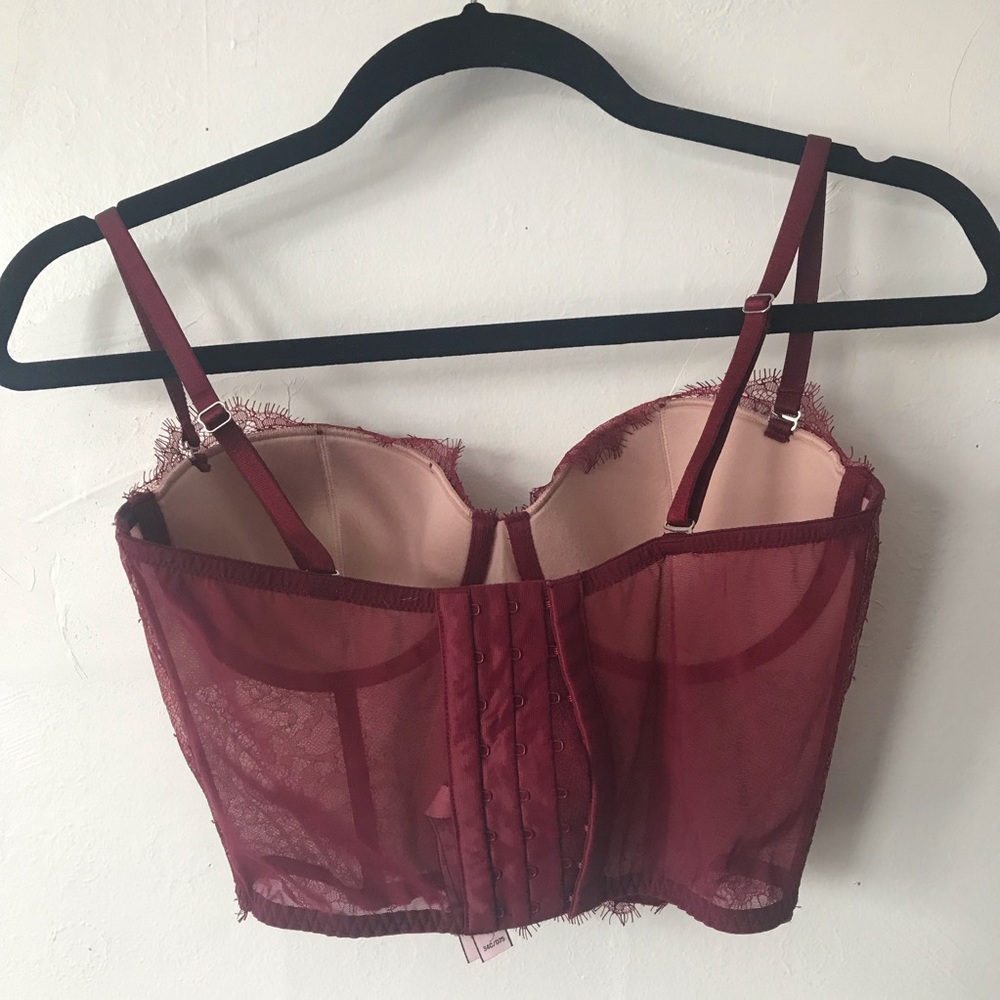 *SOLD* Victoria’s Secret Lace Bustier - Picture 7 of 8